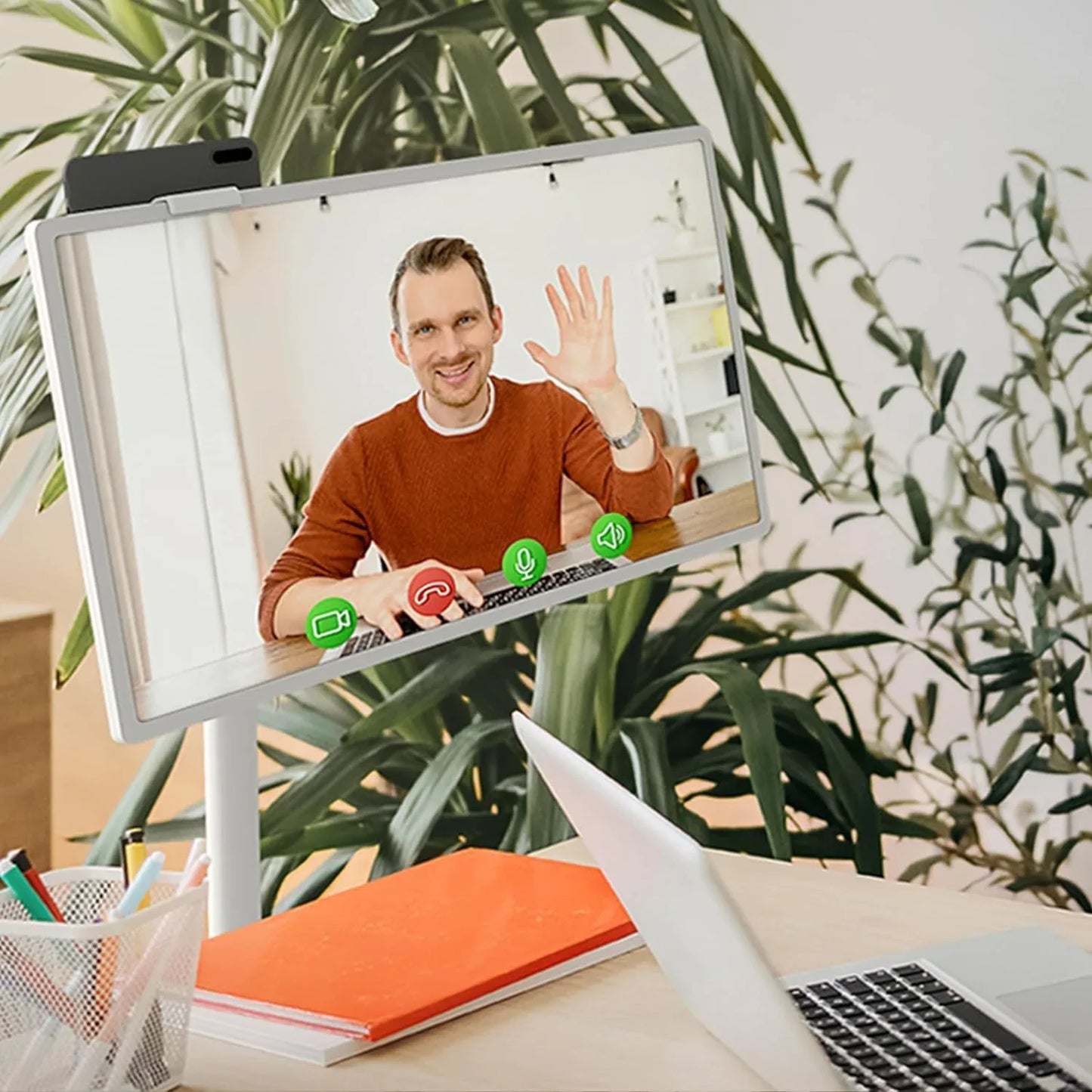 HomeLova | 360° Adjustable 4K Screen